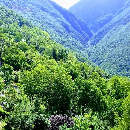 Valvarrone Di Oceano Snc Otel Dervio